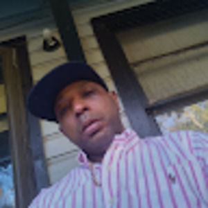 Meet your Posher, Nikia